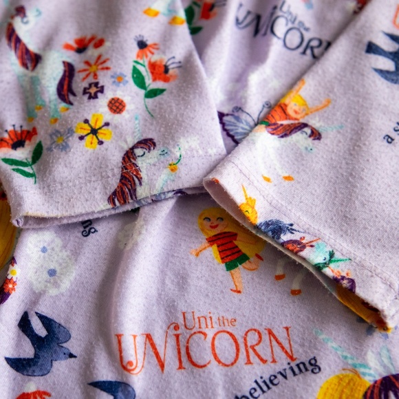 Books To Bed Girls Uni the Unicorn Nightgown - Picture 4 of 7